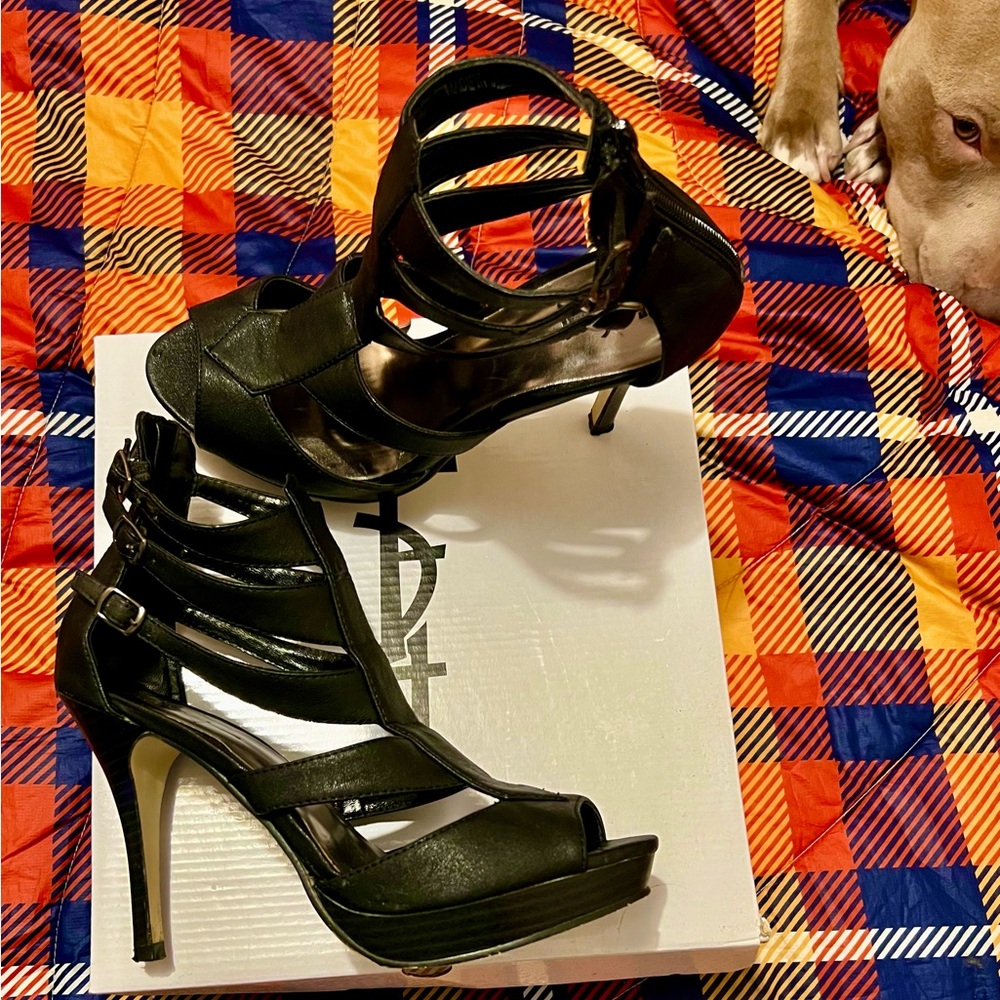 Black ‘Gladiator’ High Heel w/ Zip (easy) entry; Comfortable & versatile